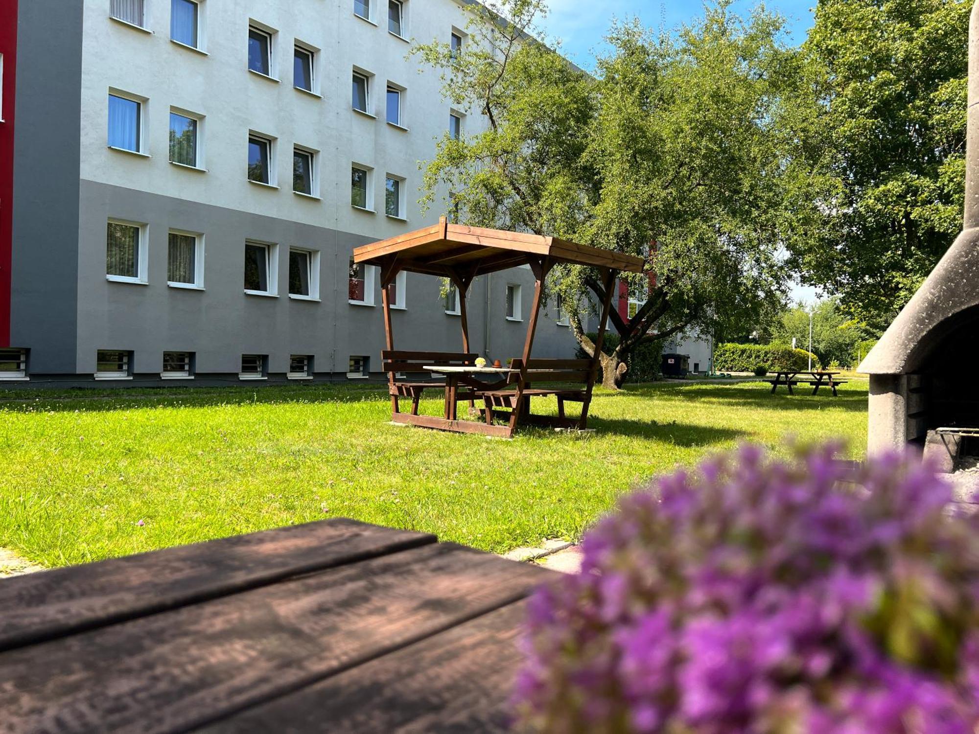 Skyhotel Merseburg Exterior photo