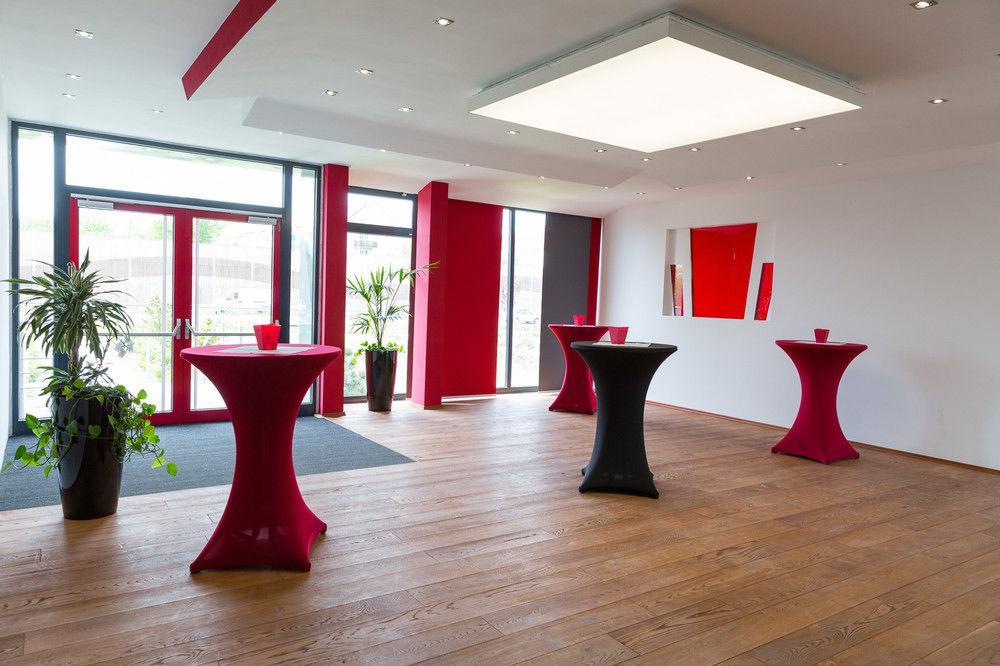 Skyhotel Merseburg Exterior photo