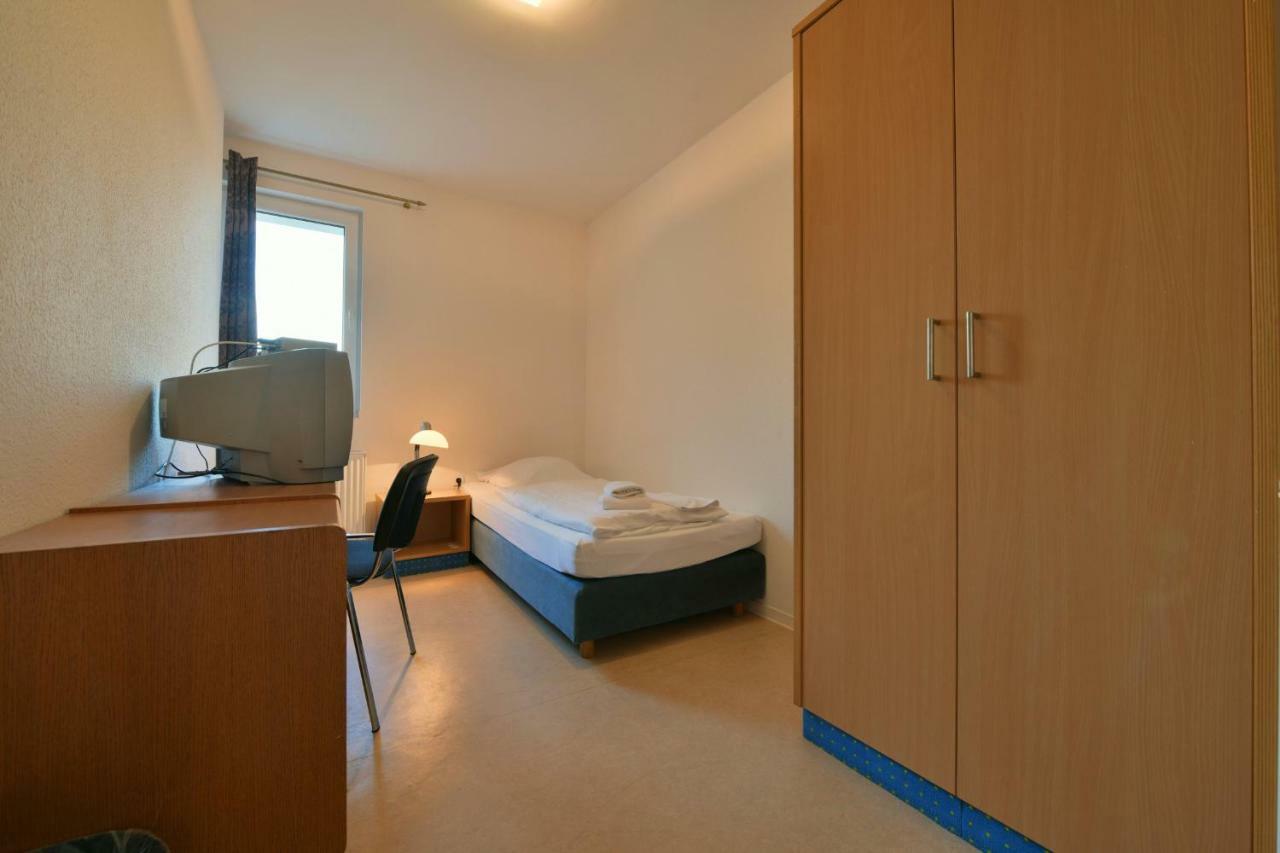 Skyhotel Merseburg Exterior photo